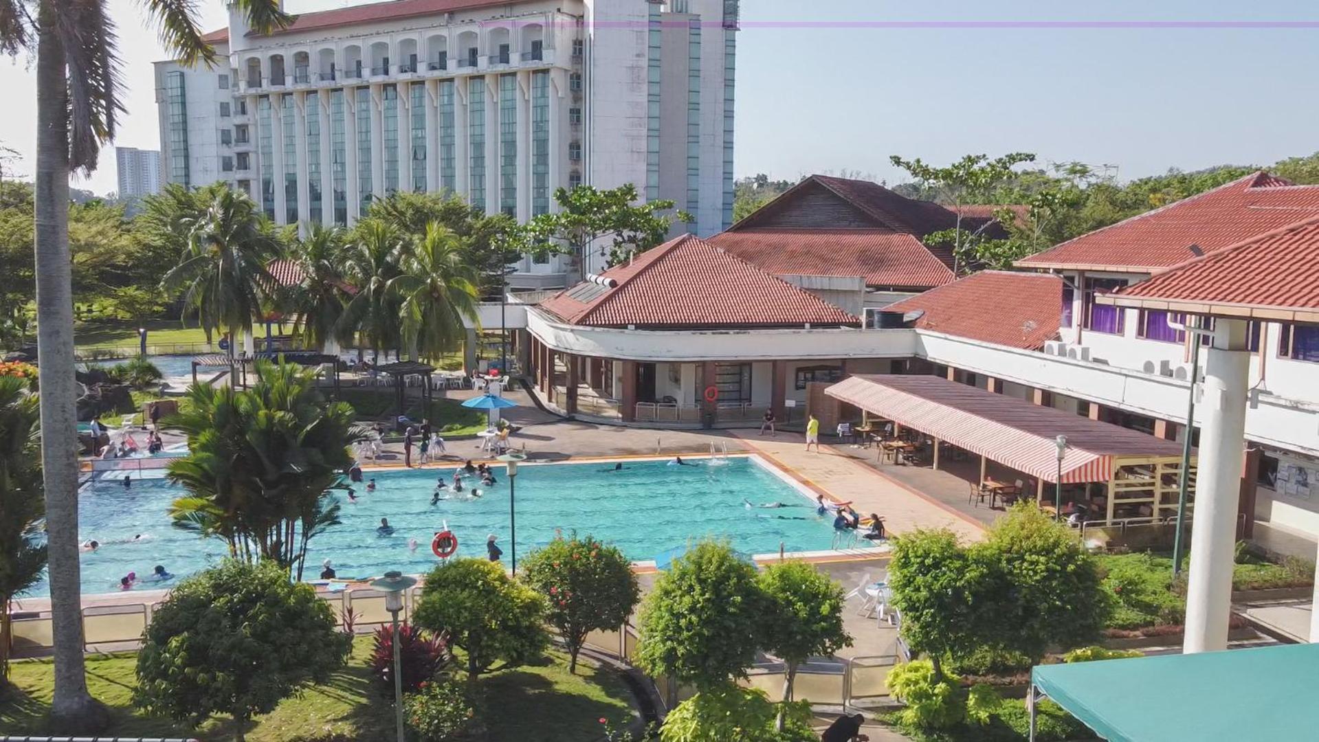 Nilai Springs Resort Hotel מראה חיצוני תמונה